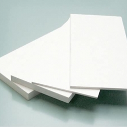 Tấm gỗ nhựa PVC Foam trắng SBP
